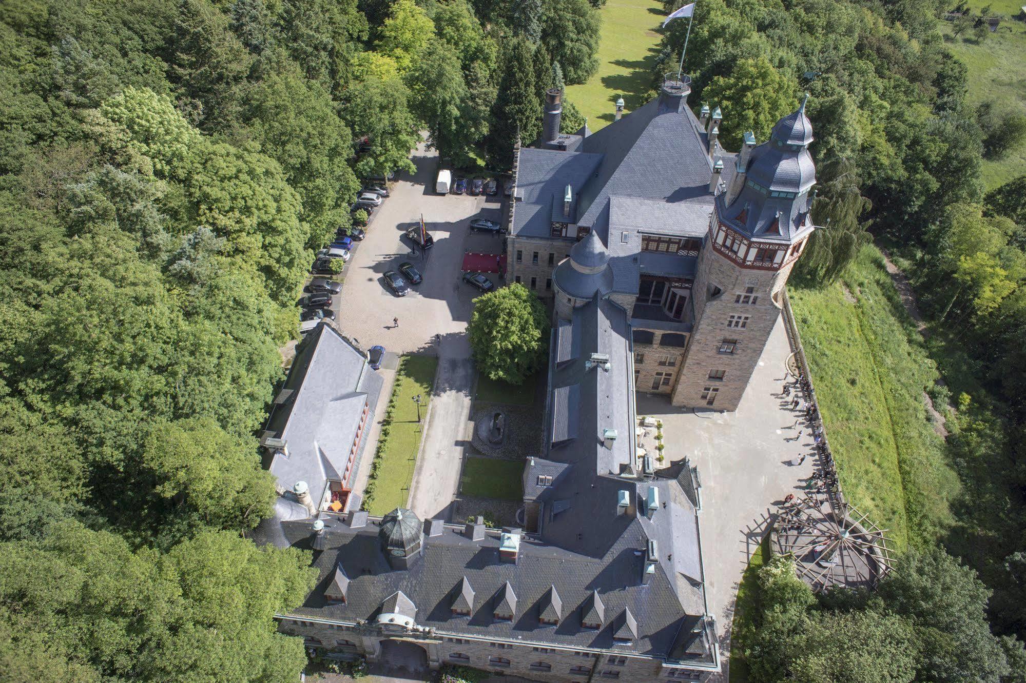 Schloss Hotel Wolfsbrunnen Schwebda Exterior foto